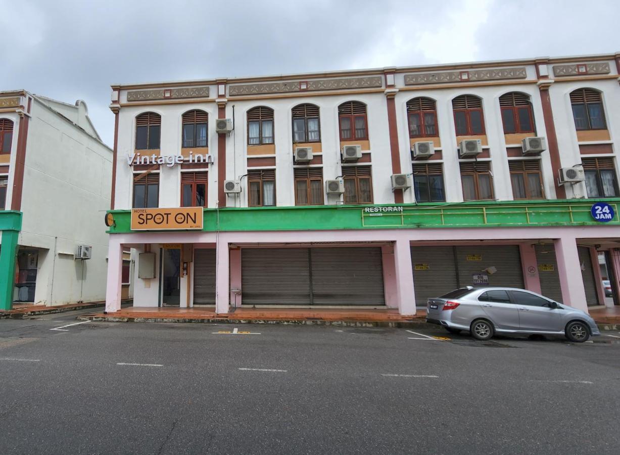Vintage Inn Malacca Exterior photo